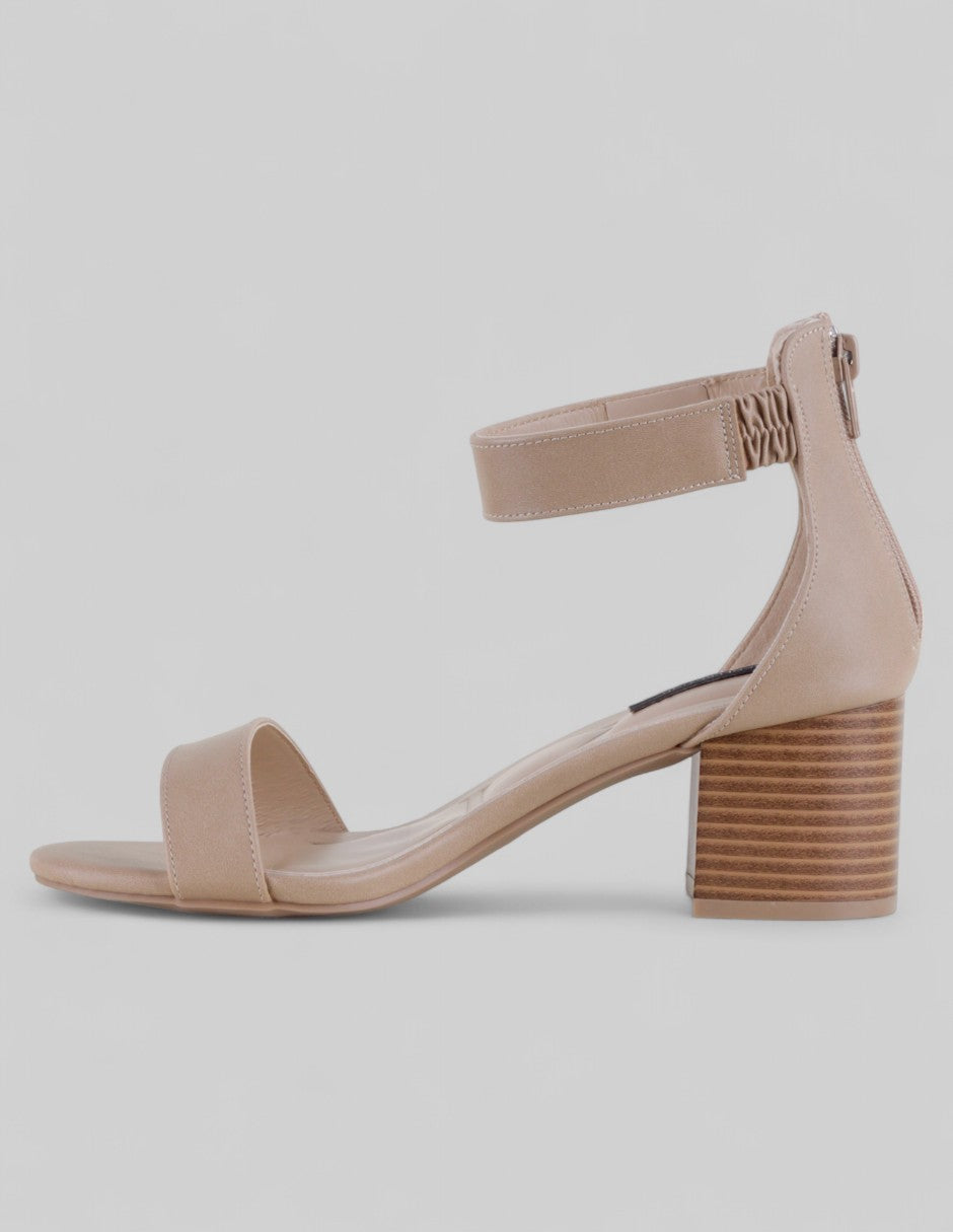 Sandalia con tacón Rice en Piel vegana – Beige