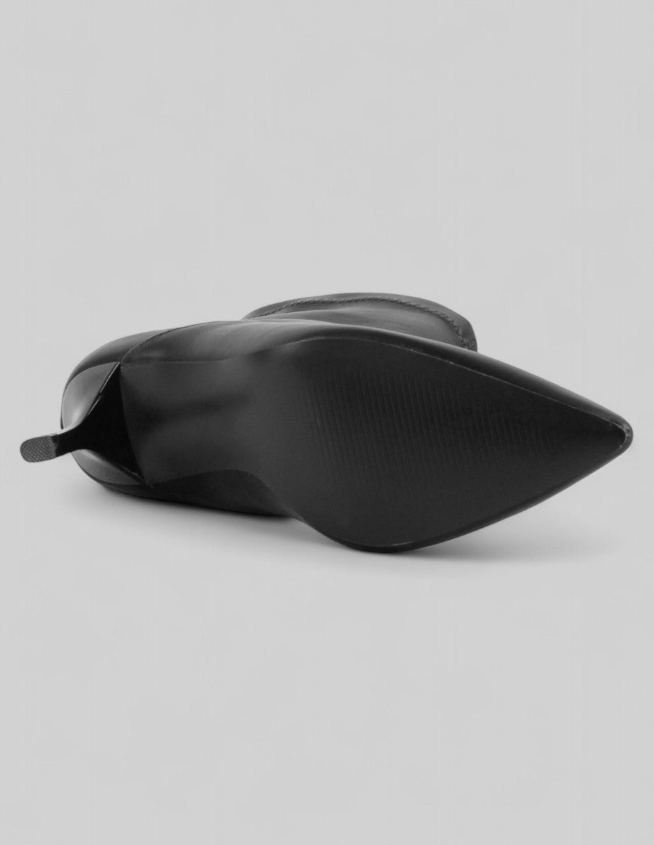 Botín con tacón Kitten en Piel vegana – Negro