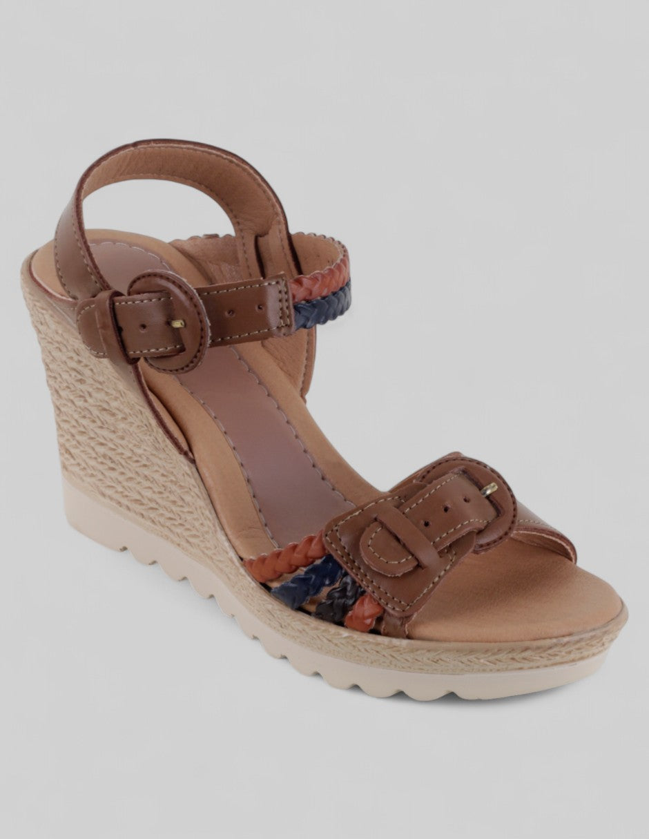 Sandalias con plataforma Steps en Piel vegana – Café