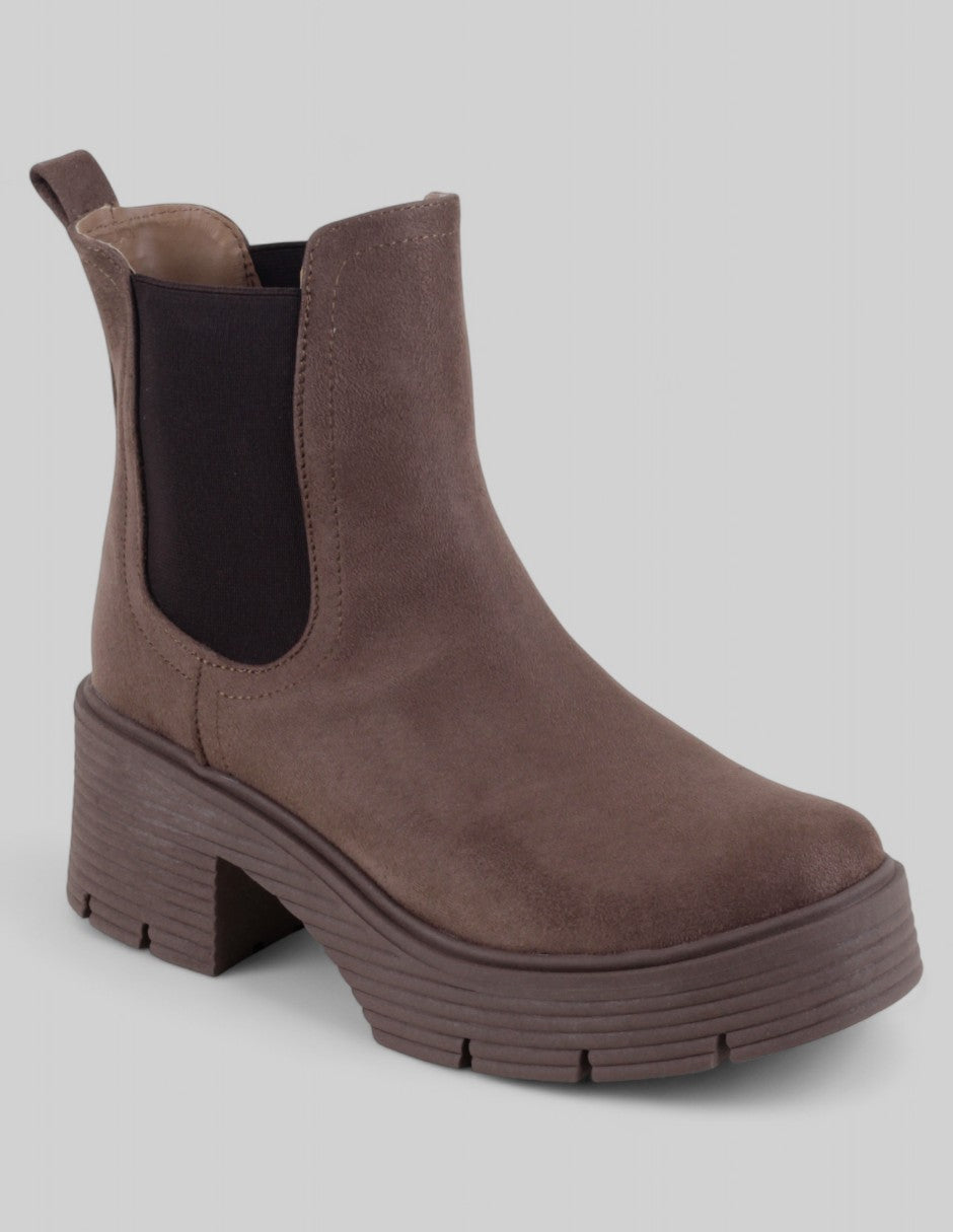 Botas casuales Exterior Gamuza Color Café Para Mujer De RBCOLLECTION