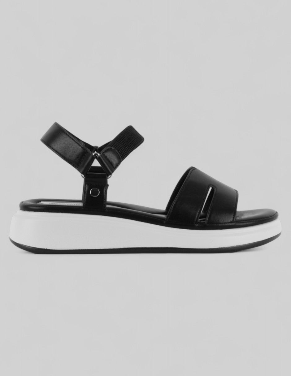 Sandalias con plataforma Steps en Piel vegana – Negro