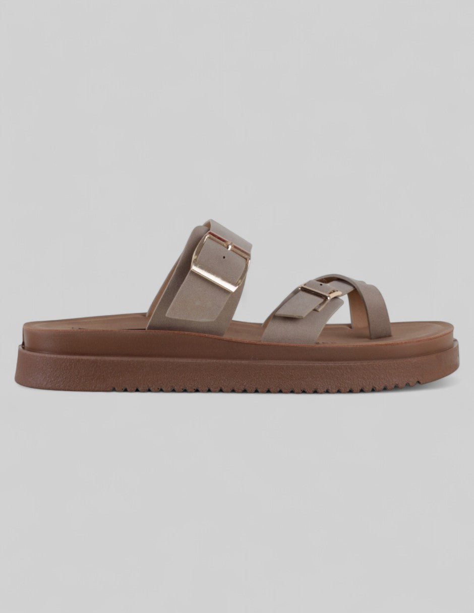 Sandalias de piso Steps en Piel vegana – Beige