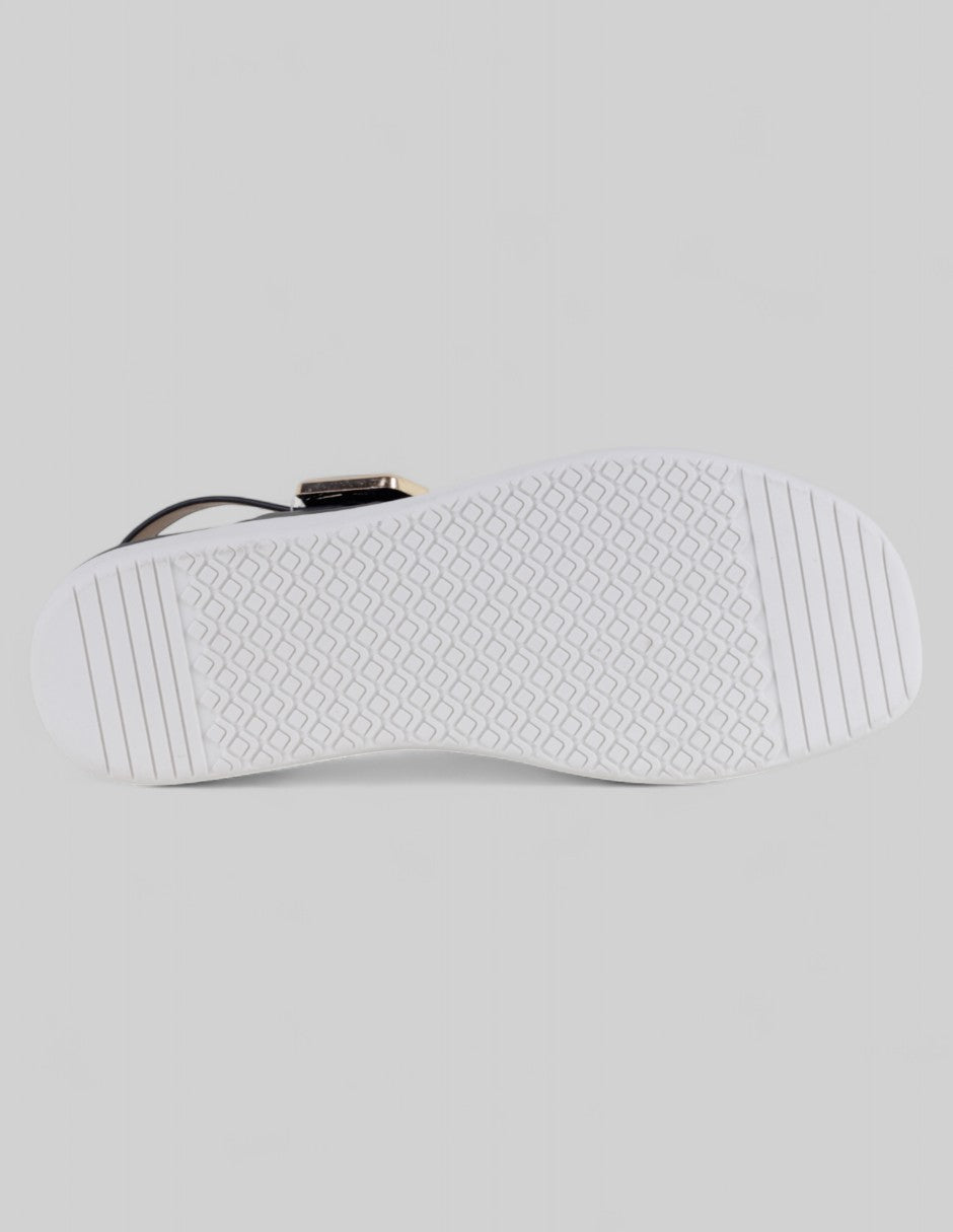 Sandalias de piso Steps en Piel vegana – Negro