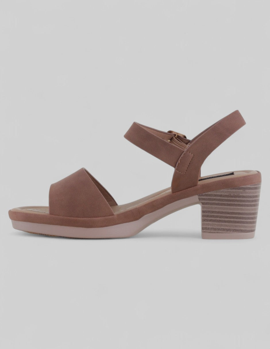 Sandalia con tacón Sprint en Textil – Café