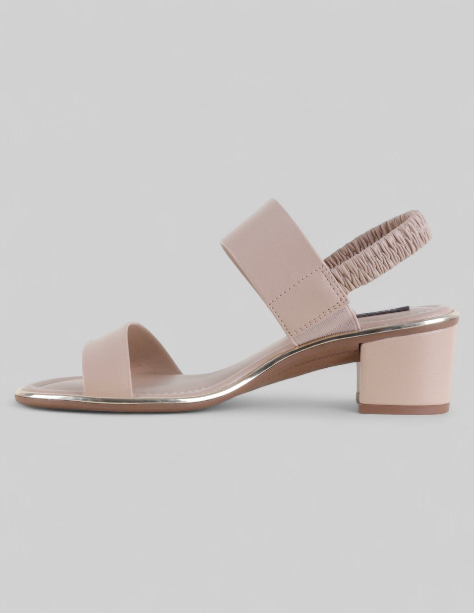 Sandalia con tacón Classy en Piel vegana – Beige