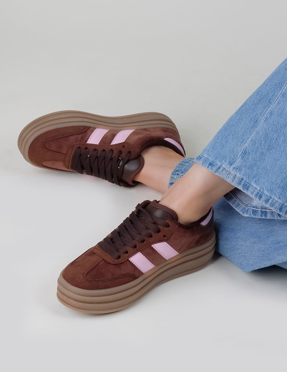 Tenis con cordones High Line en Gamuza – Café