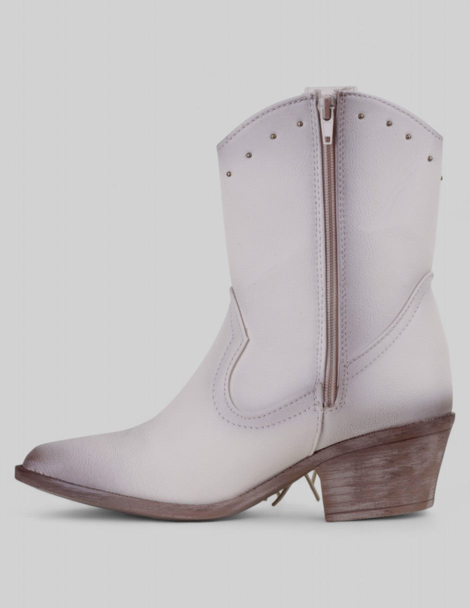 Botas tipo western West en Piel vegana – Beige
