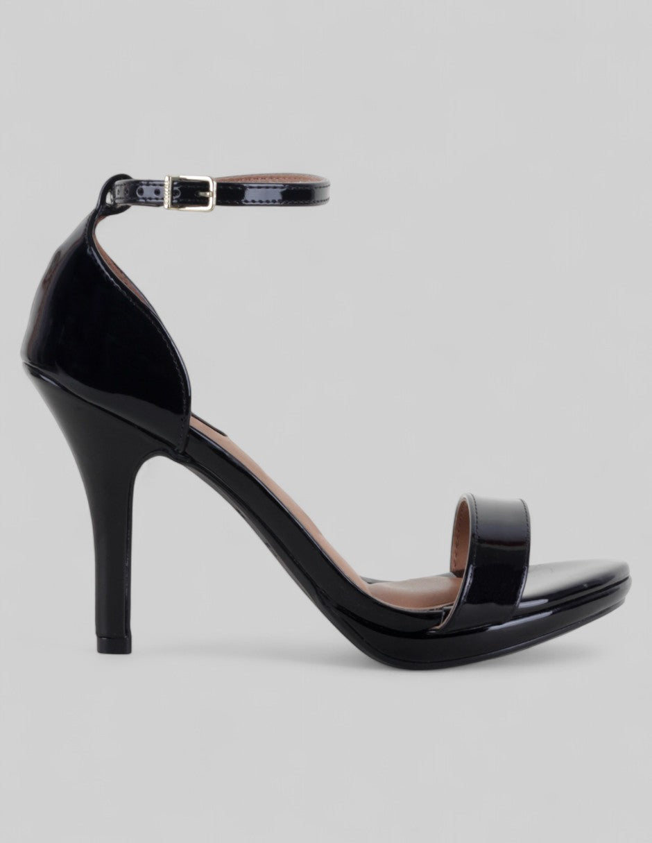 Sandalia con tacón Cloud Steps  en Charol – Negro