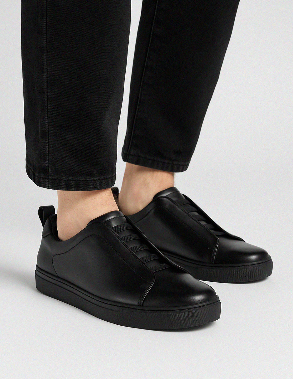 Tenis sin cordones Hand made en Piel – Negro