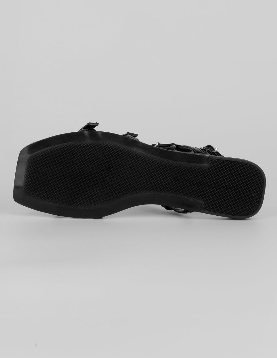 Sandalias de piso Soft en Charol – Negro