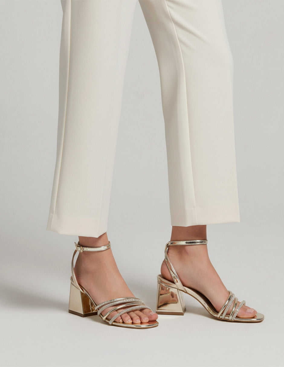 Sandalia con tacón Glowm en Sintético – Dorado