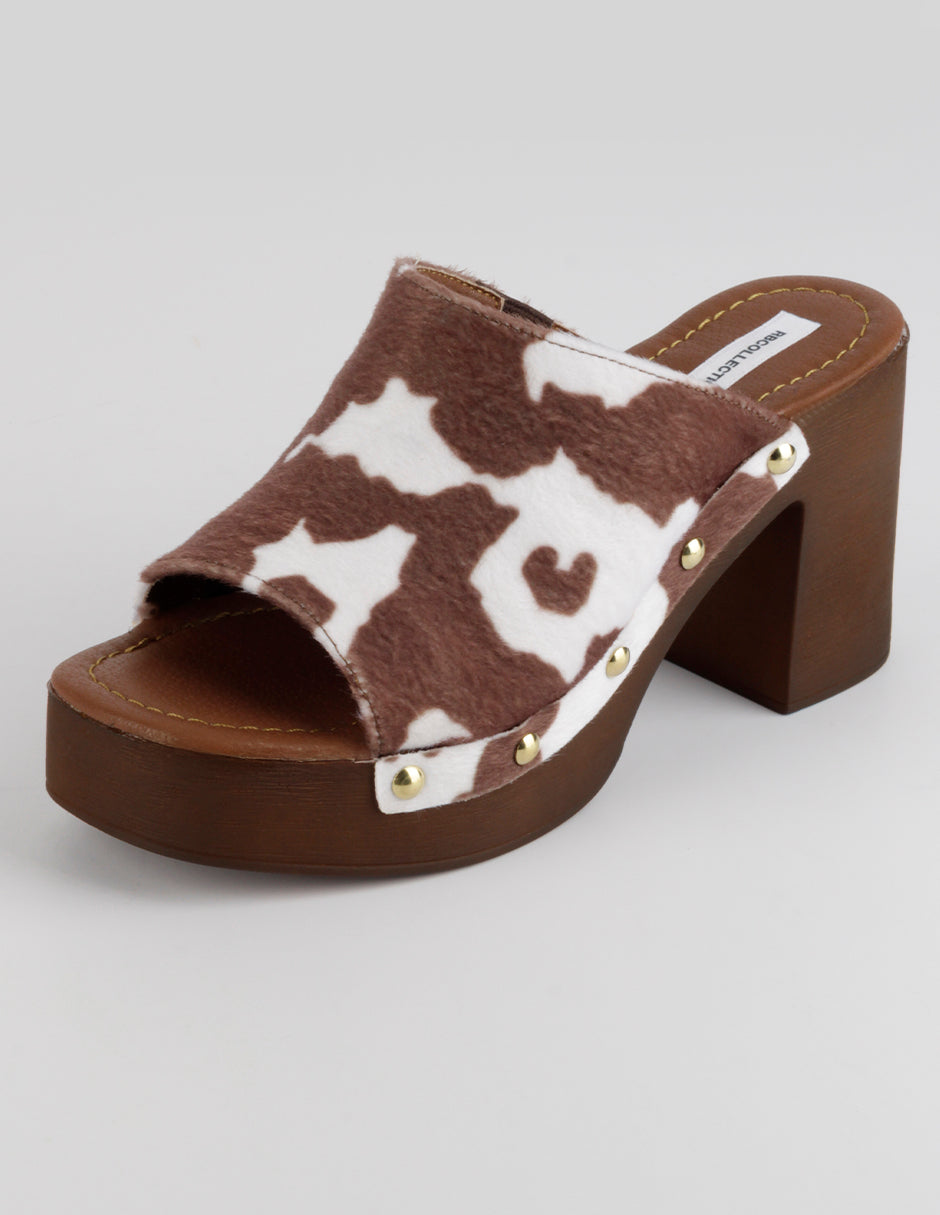 Sandalia con tacón Brunna en Textil – Café