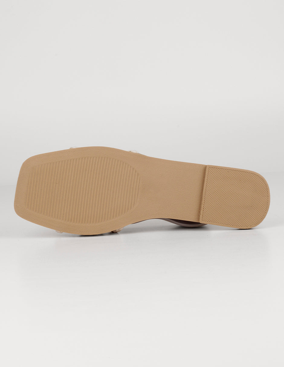 Sandalias de piso Soft en Piel vegana – Beige