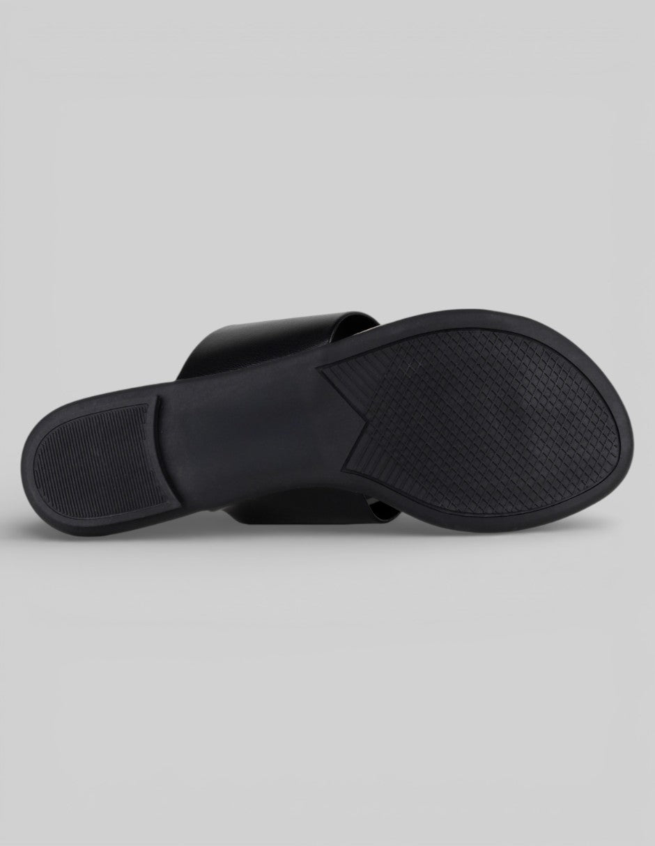 Sandalias de piso Steps en Piel vegana – Negro