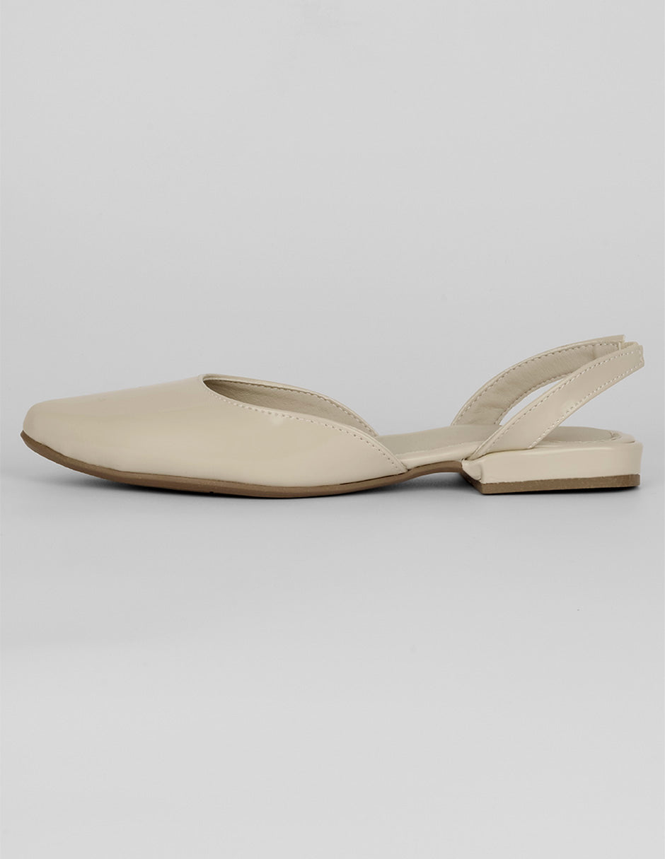 Loafers Exterior Charol Color Latte Para Mujer De RBBASICS