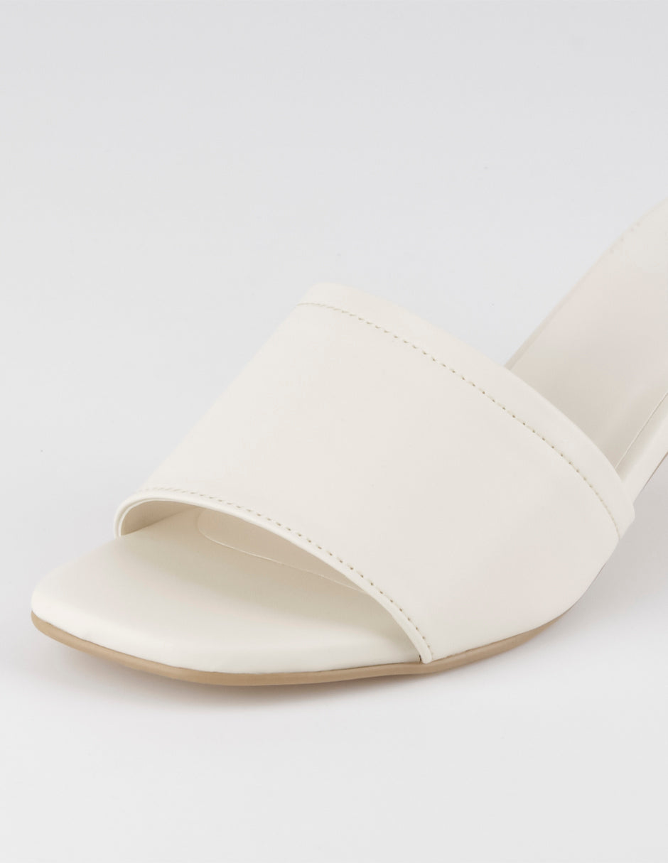 Sandalia con tacón Ave en Sintético – Beige