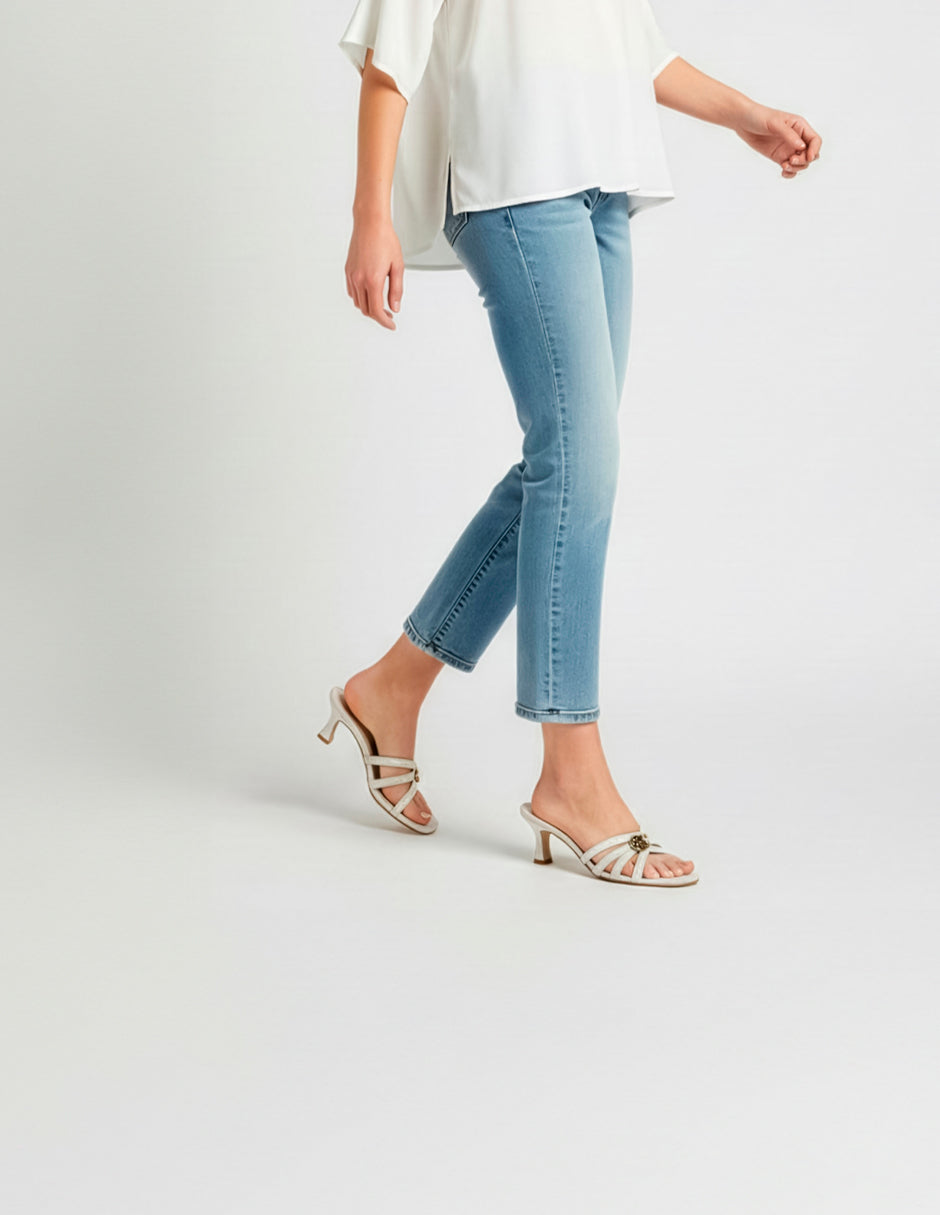 Sandalia con tacón Ave en Sintético – Beige