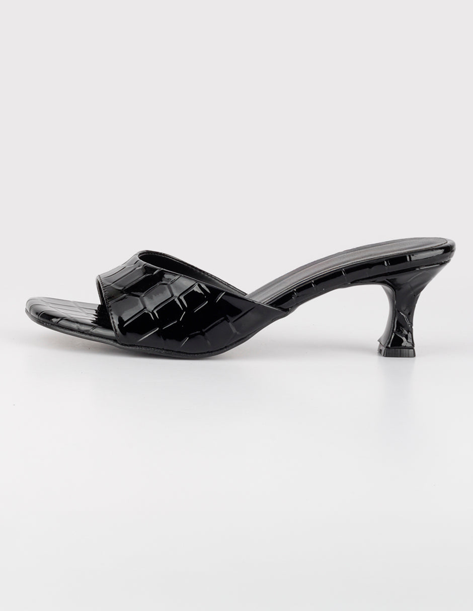 Sandalia con tacón Ave en Charol – Negro