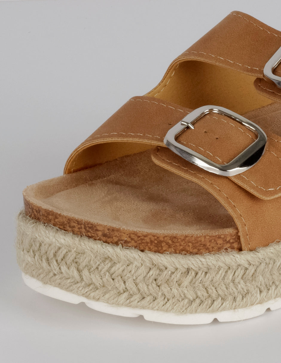 Sandalias con plataforma Yuri en Piel vegana – Café