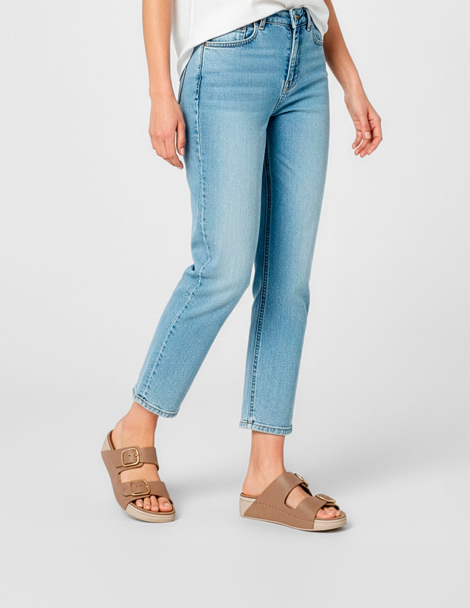 Sandalias con plataforma Yuri en Piel vegana – Beige