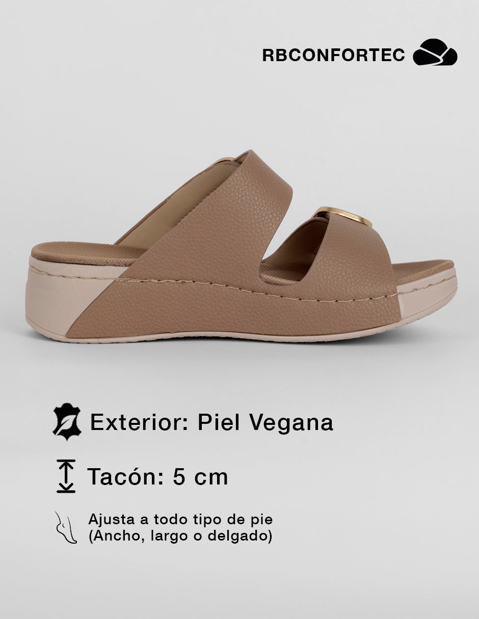 Sandalias con plataforma Yuri en Piel vegana – Beige