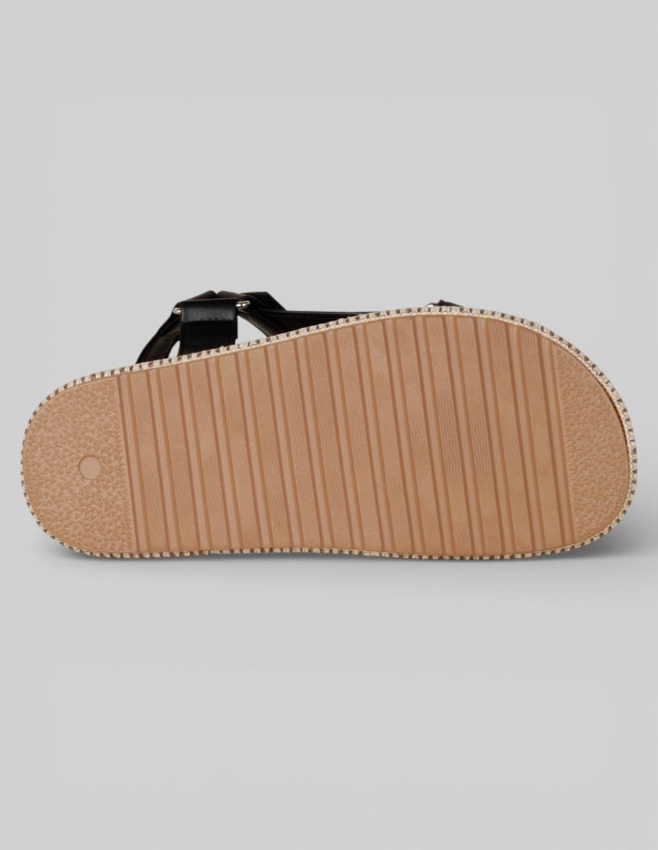 Sandalias con plataforma Yuri en Piel vegana – Negro