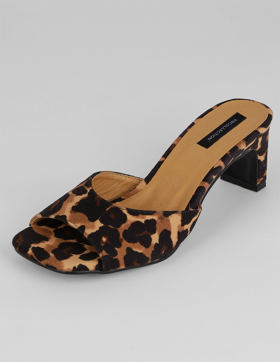 Sandalia con tacón Ave en Textil – Animal print