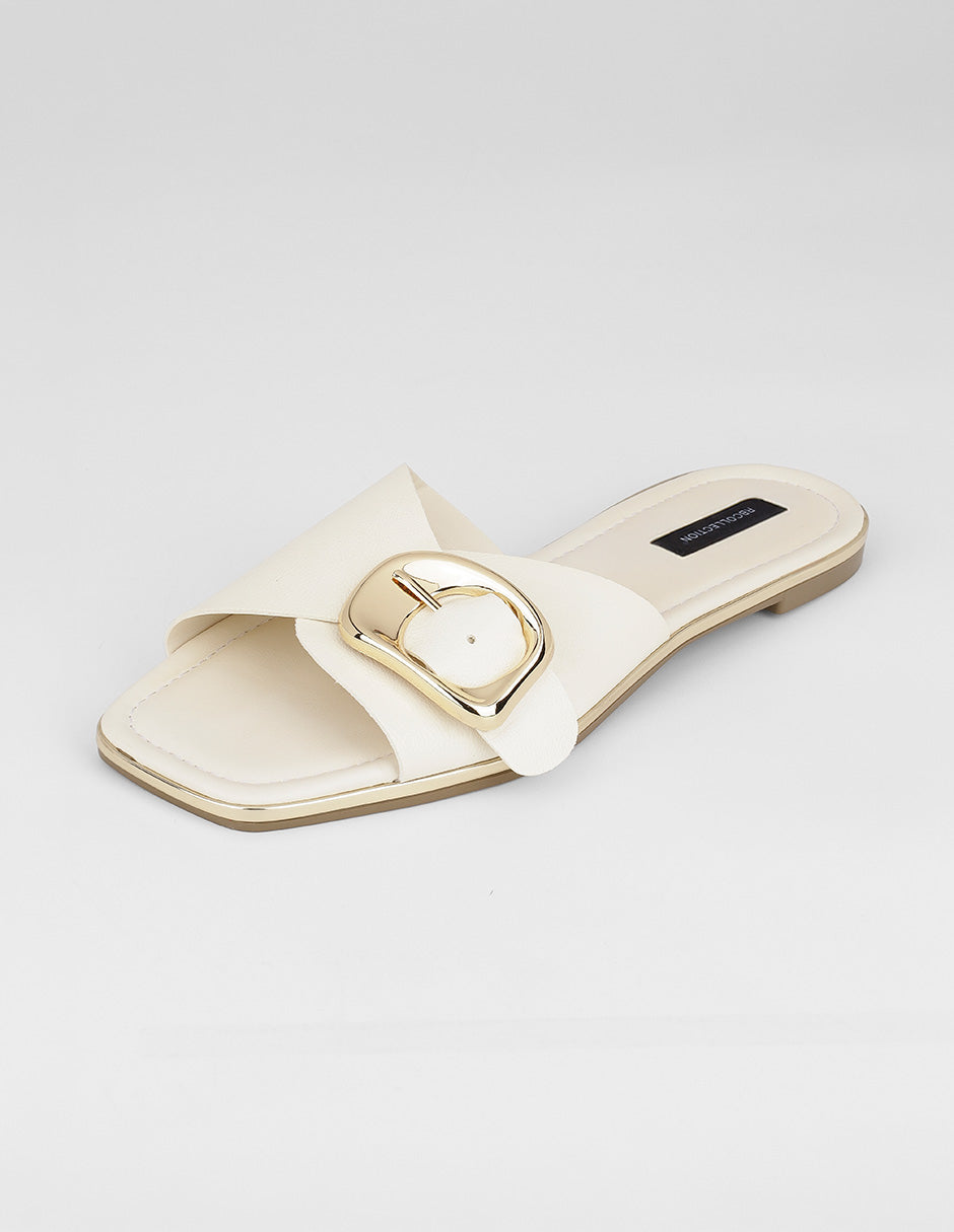Sandalias de piso Soft en Piel vegana – Beige
