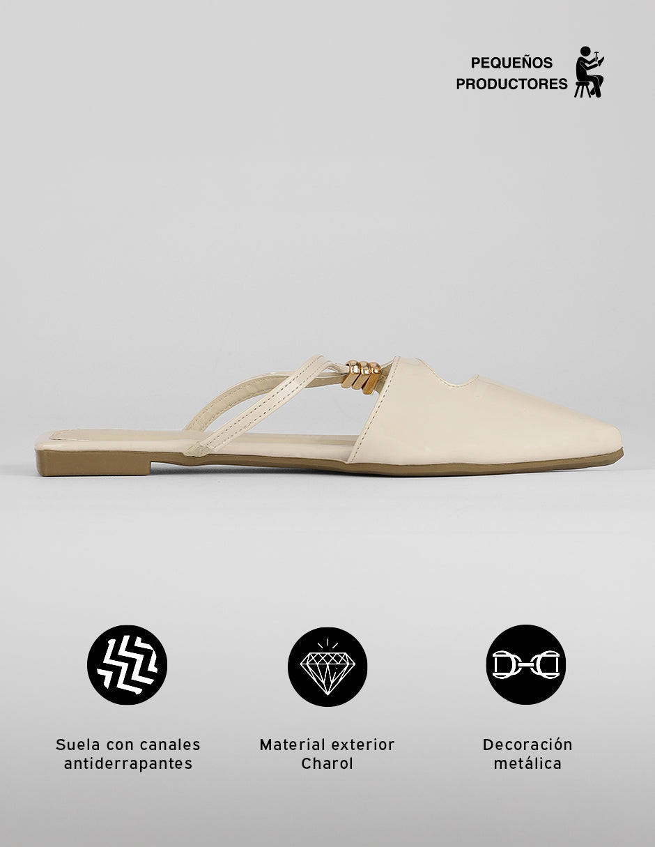 Flats clásicas Onne en Charol – Beige