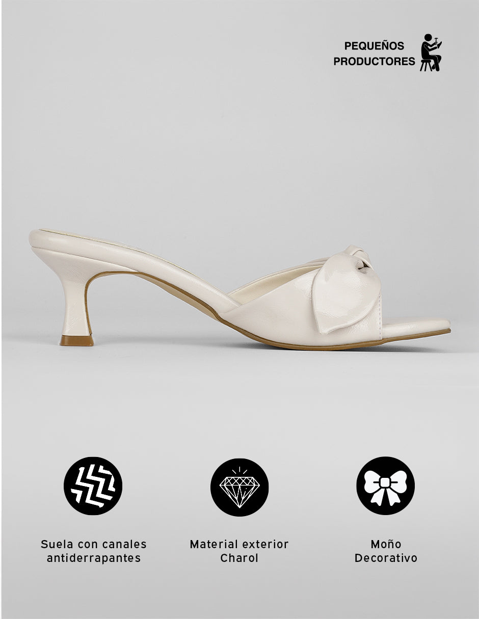Sandalia con tacón Ave en Charol – Beige