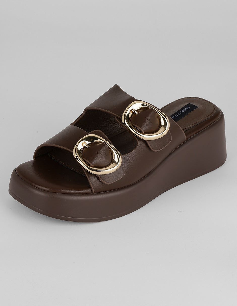 Sandalias con plataforma Yuri en Piel vegana – Café