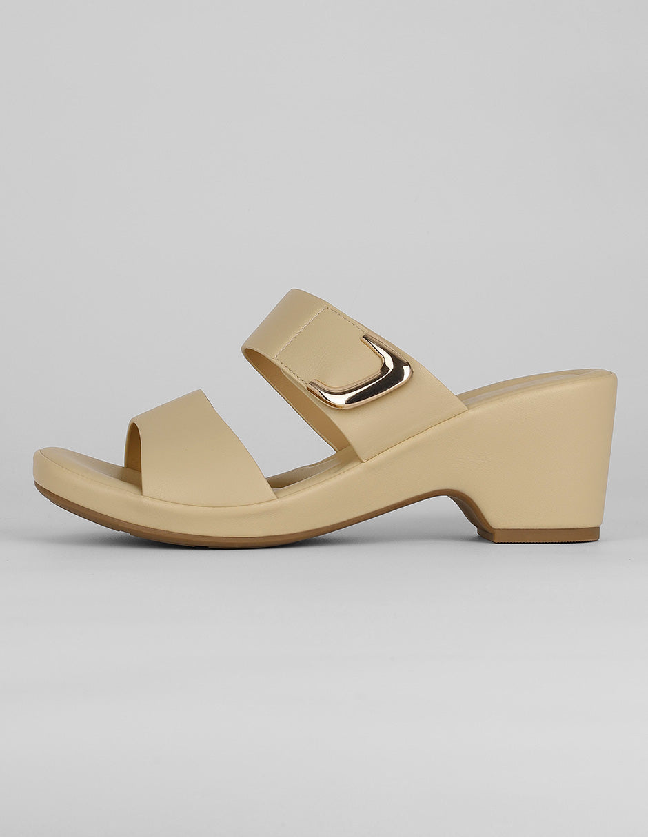 Sandalia con tacón Exterior Piel vegana Color Beige Para Mujer De RBCOLLECTION