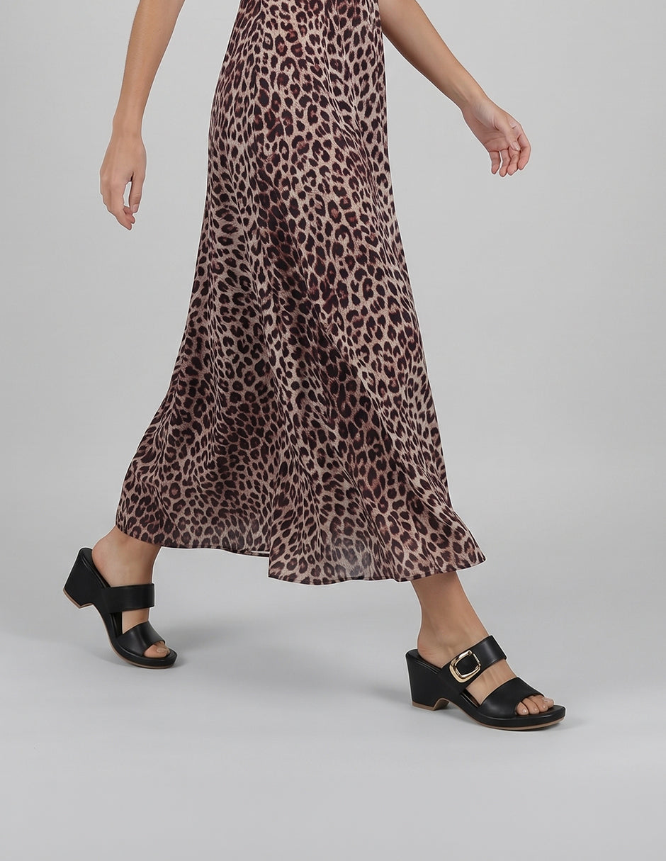 Sandalia con tacón Comfy en Piel vegana – Negro