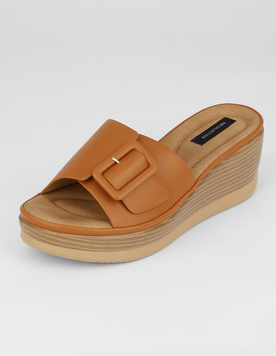 Sandalias con plataforma Naia en Sintético – Café