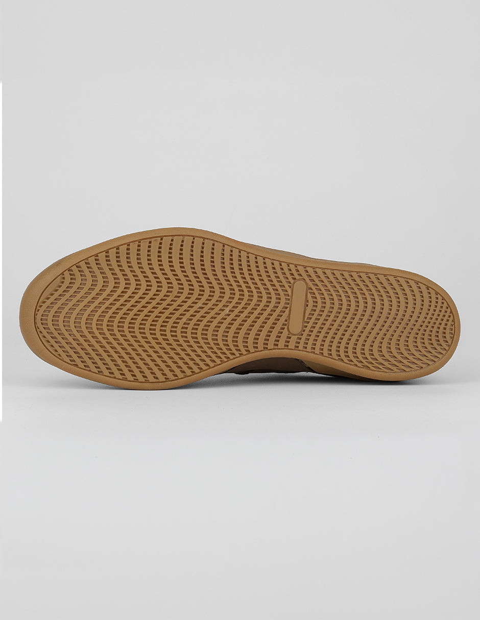 Tenis con cordones Urban en Piel vegana – Café