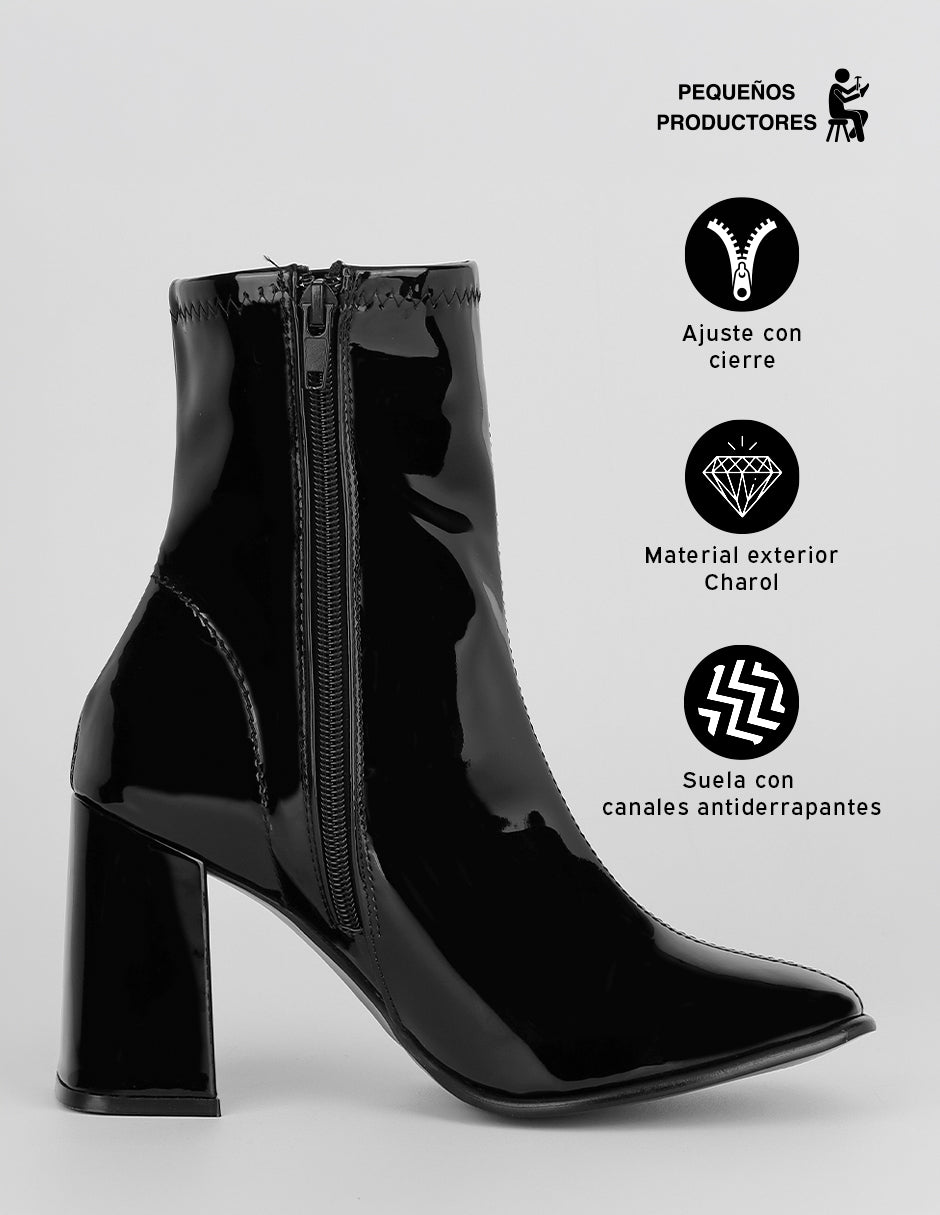 Botín con tacón Aurora en Charol – Negro
