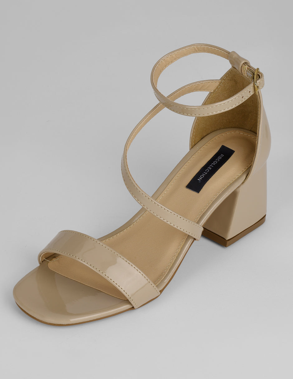 Sandalia con tacón Sylen en Charol – Beige