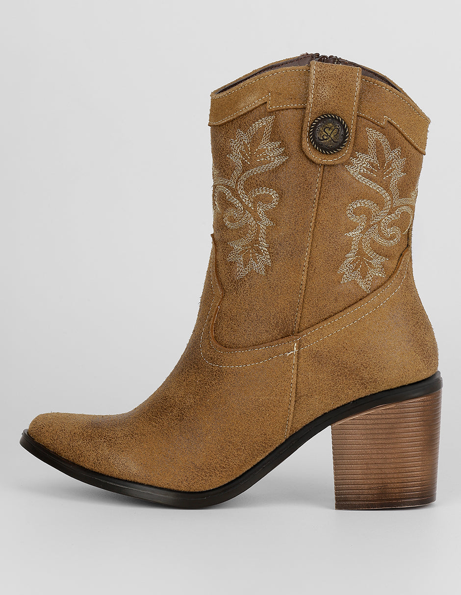 Botas tipo western Exterior Piel vegana Color Café Para Mujer De RBCOLLECTION
