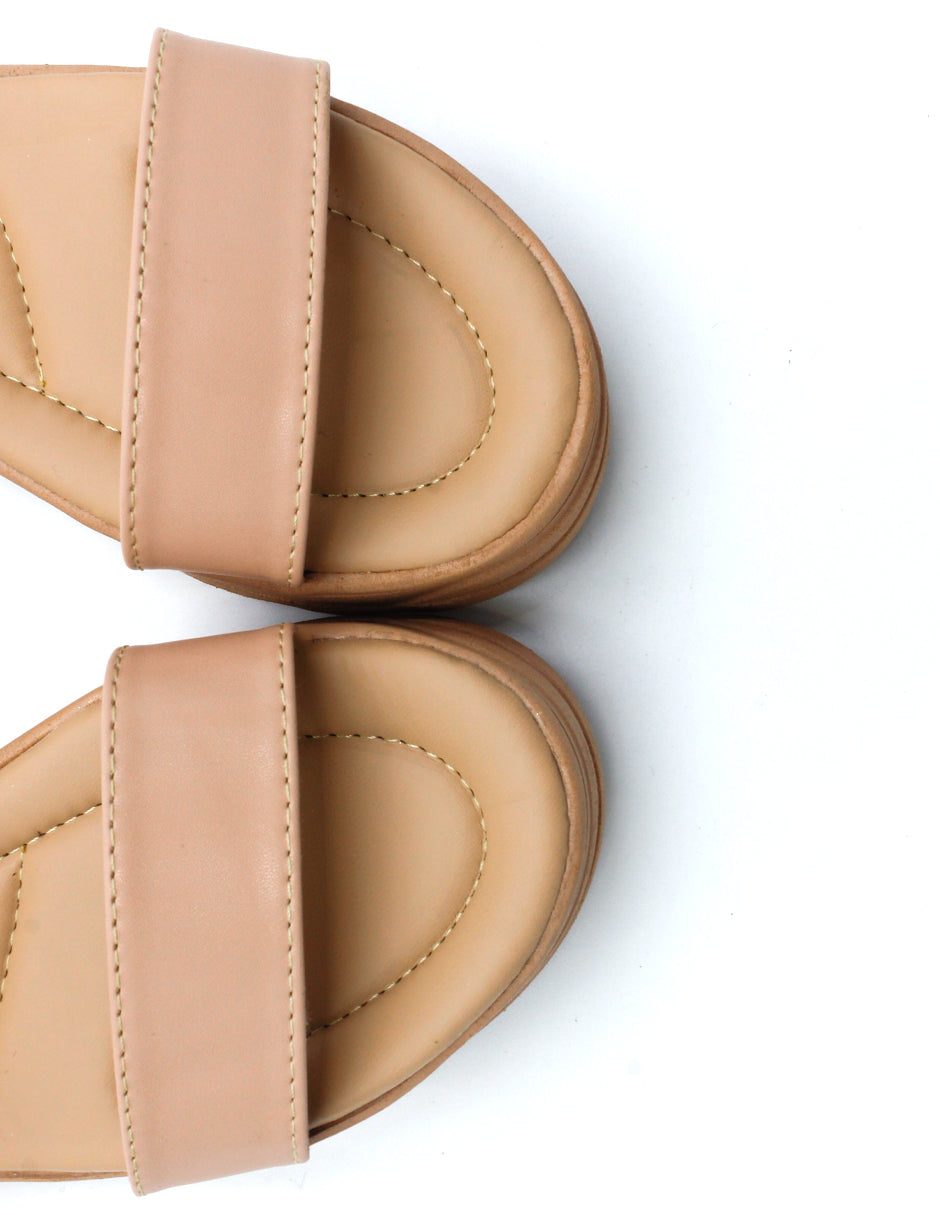 Sandalias con plataforma en Piel Vegana – Beige