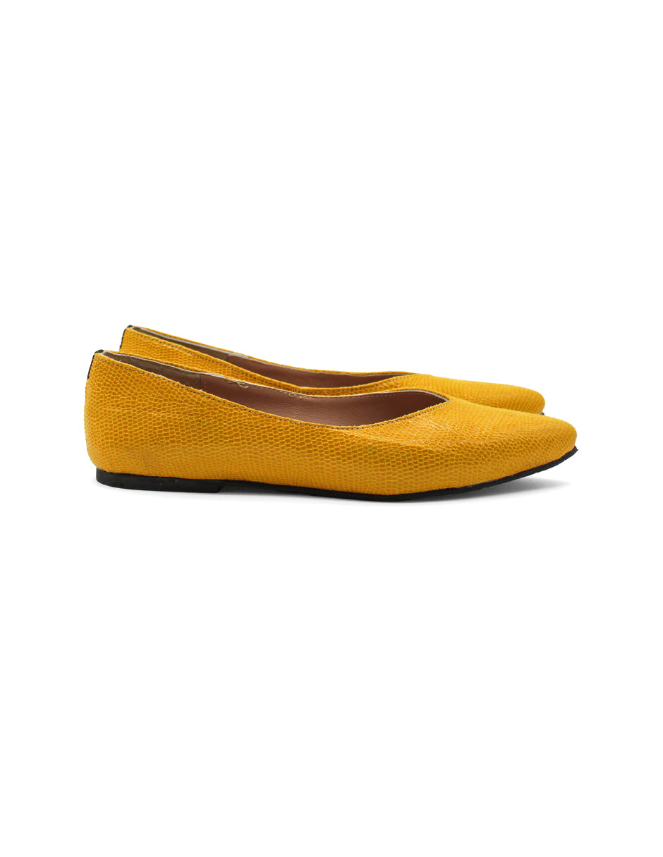 Flats puntales Color Amarillo Para Mujer De MARIANKA