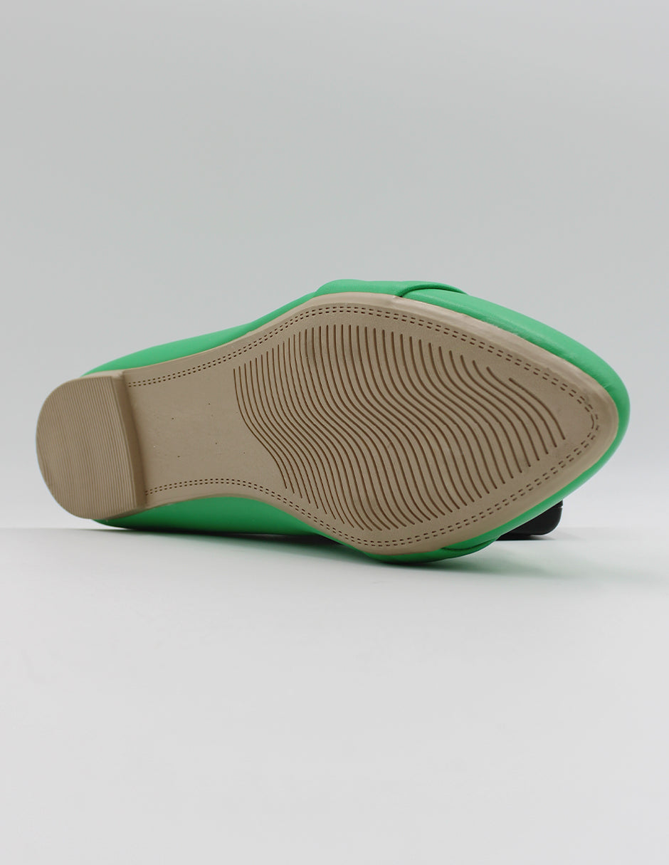 Flats clásicas en Piel vegana – Verde
