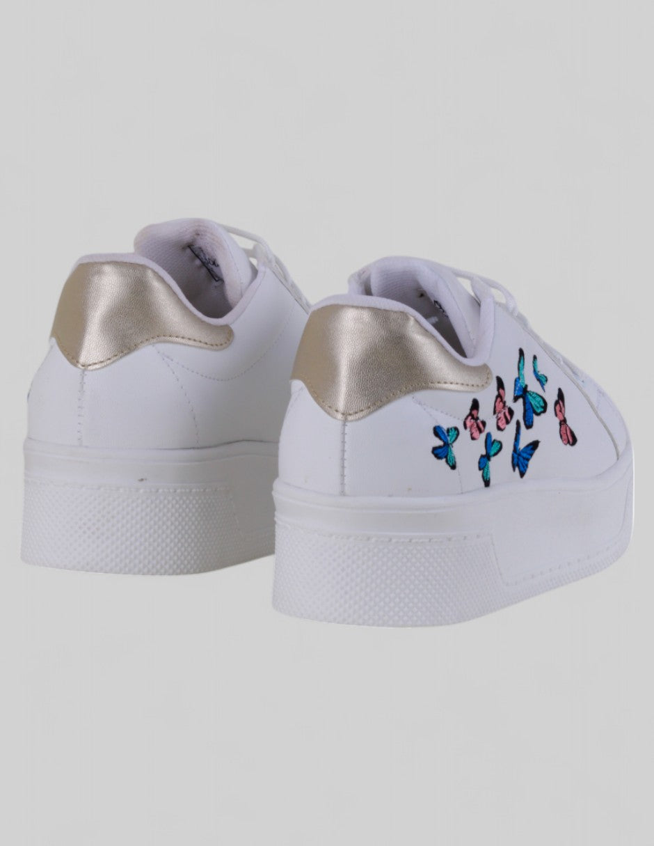 Tenis con cordones en Piel vegana – Blanco