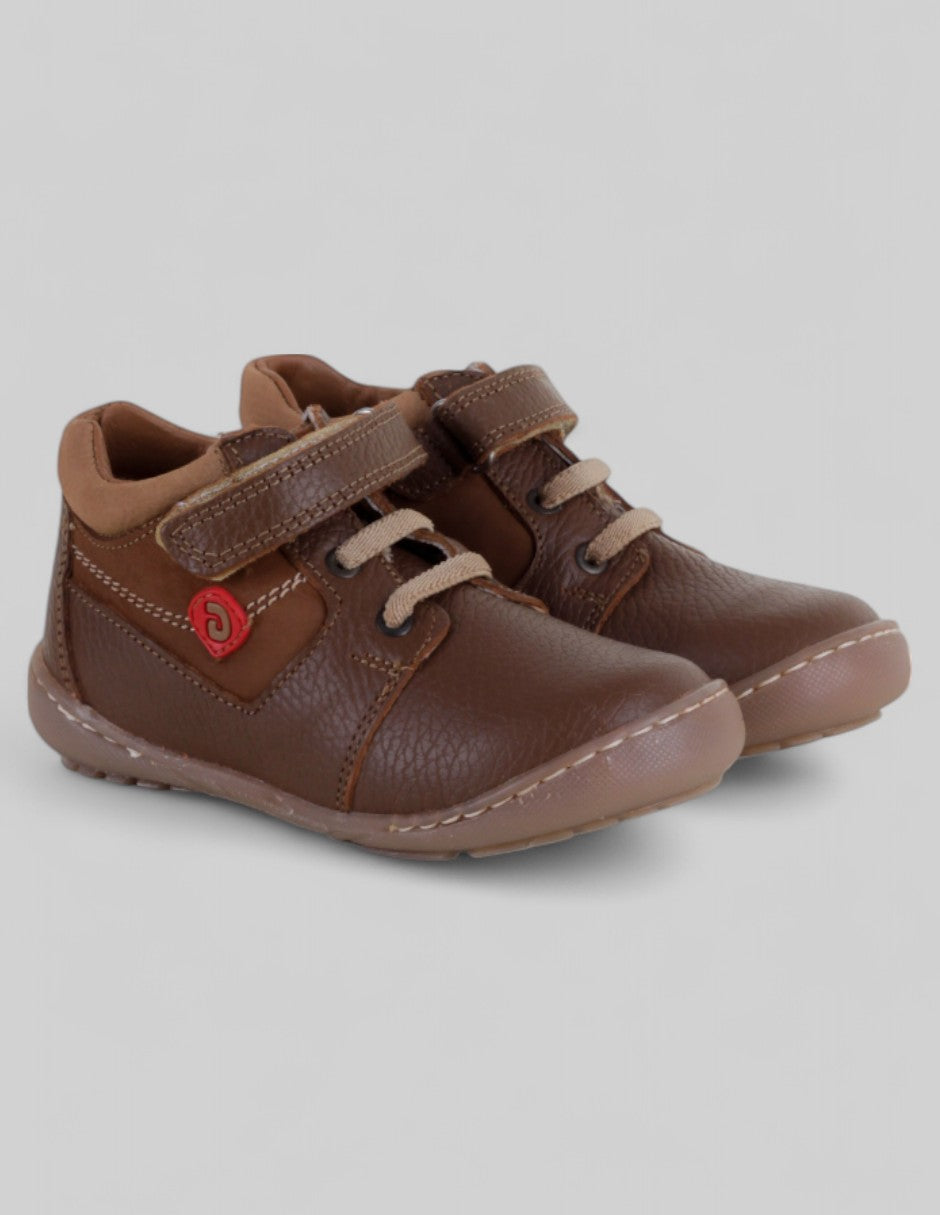 Botas Exterior Piel Color Café Para NIÑO De GOG