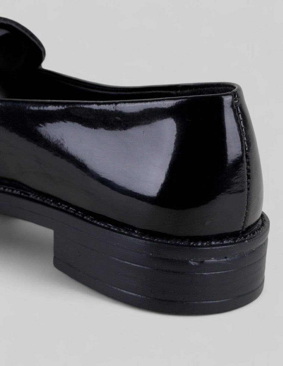 Mocasines en Charol – Negro