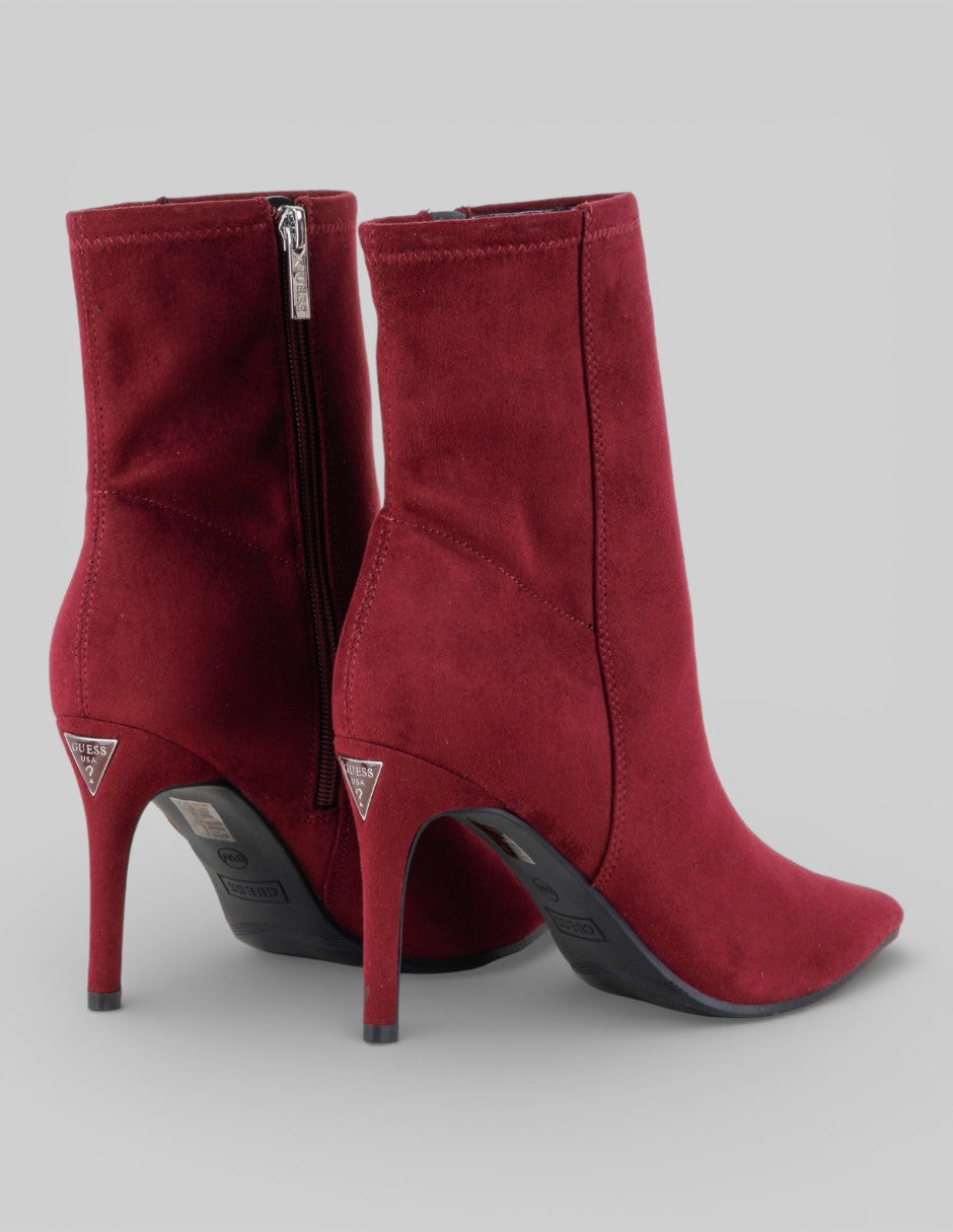 Botín con tacón  en Gamuza – Rojo talla 25.5