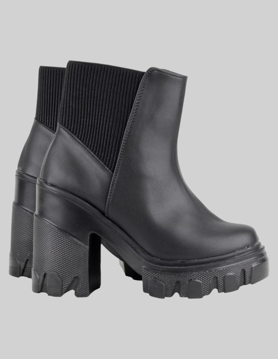 Botín con tacón  en Sintético – Negro talla 23