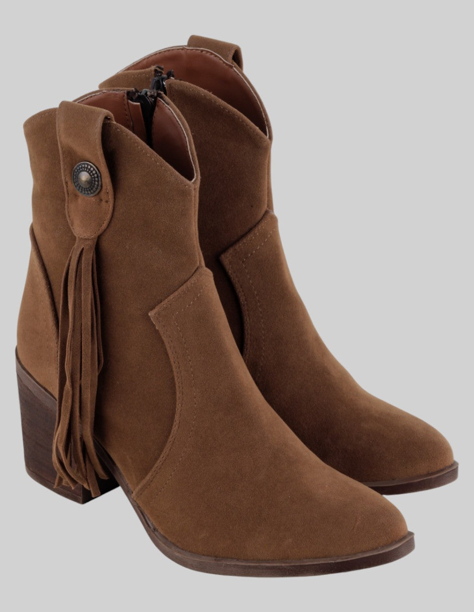 Botas tipo western Exterior Gamuza Color Café Para Mujer De giselle