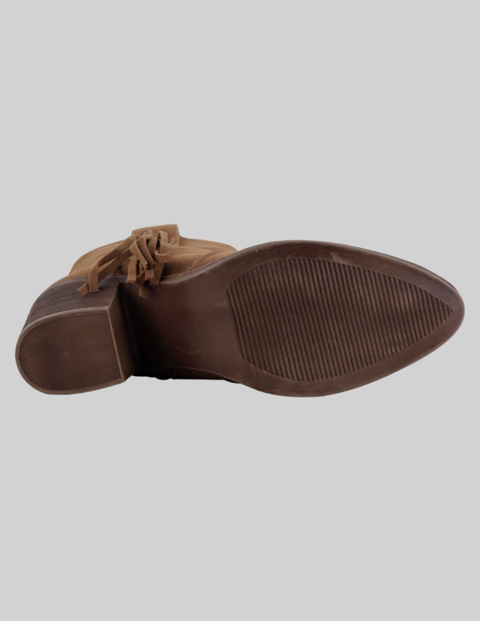 Botas tipo western  en Gamuza – Café talla 24