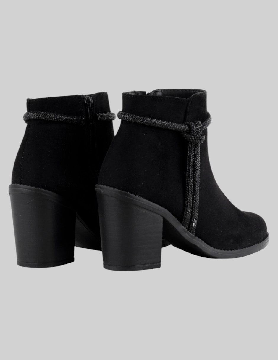 Botín con tacón  en Gamuza – Negro talla 22.5