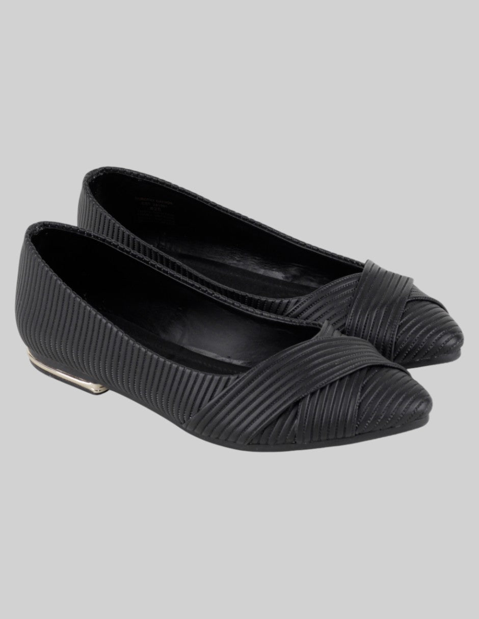 Flats puntales Exterior Sintético Color Negro Para Mujer De Doroty Gaynor